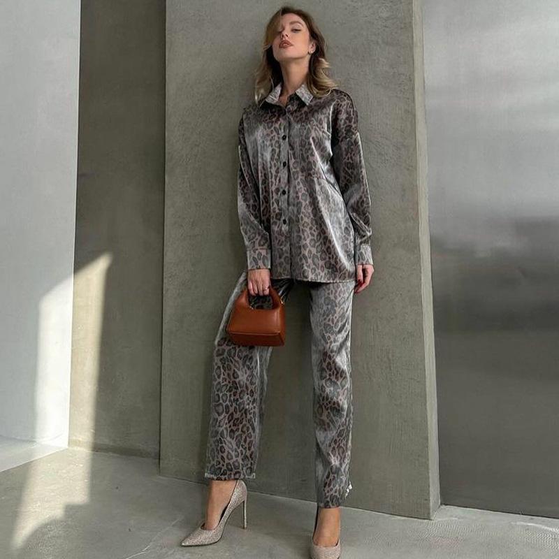 2024 Spring Women's Leopard Print Casual Two-Piece Set: Long Sleeve Top & Pants