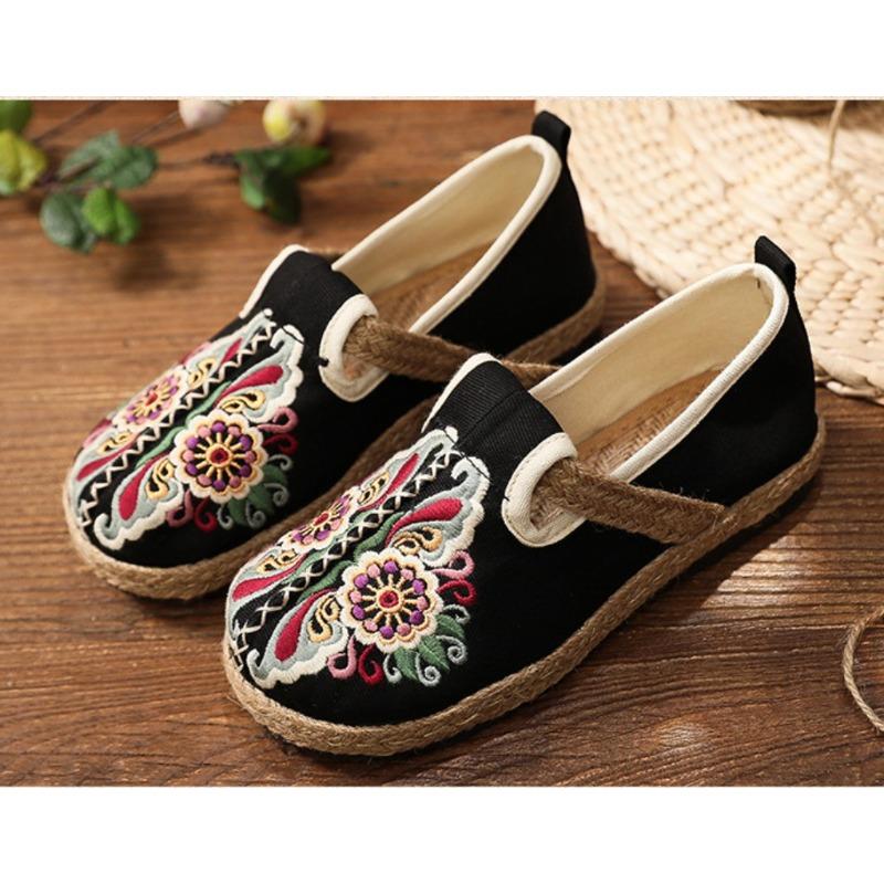 Zapatillas Ethnic Casual Shoe 2026 Autumn New Breathable Embroidered Shoe Round Toe Sports Shoe Hanfu Shoe Women Shoe Flats Shoe