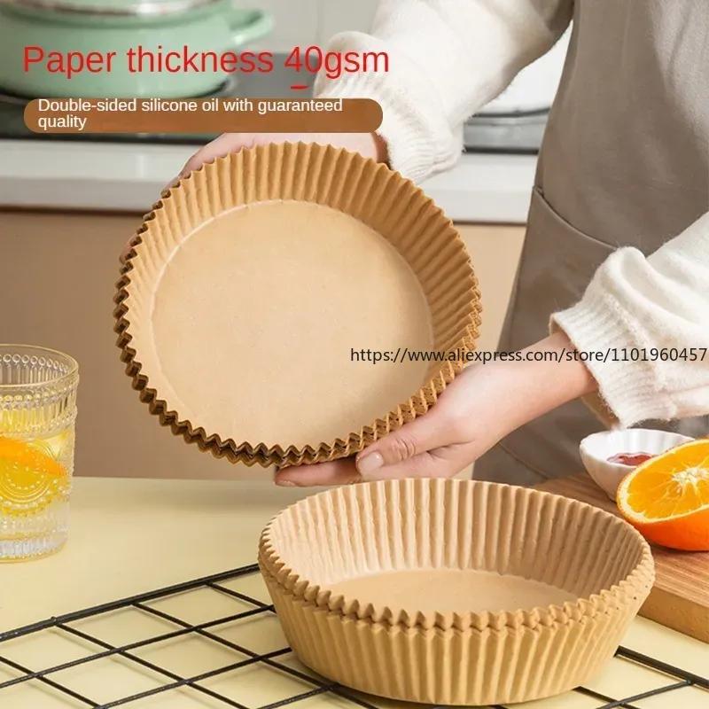 50 Pieces Disposable Non-Stick Air Fryer Paper Baking Round Kitchen Accessories for Air Fryer/ Food Grade Baking Anti-Oil Paper