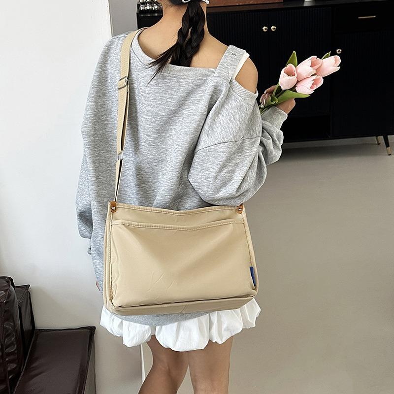 Nylontuchbeutel Tragetasche mit großer Kapazität Sommer neu einfach und vielseitig Schulter-Umhängetasche lässige einfarbige Tasche