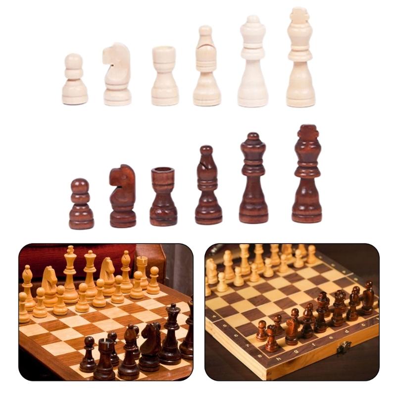 32Pcs Hand Carved Wood Chess Pieces Portable Tournament Chessmen International Chess Figures for Chess Board Game