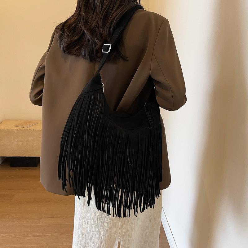 Tassel Design Women'S Hobo Bag Fashion Trend Handbag Suede Shoulder Crossbody Shopping Tote Vintage Commuter Bags Quality