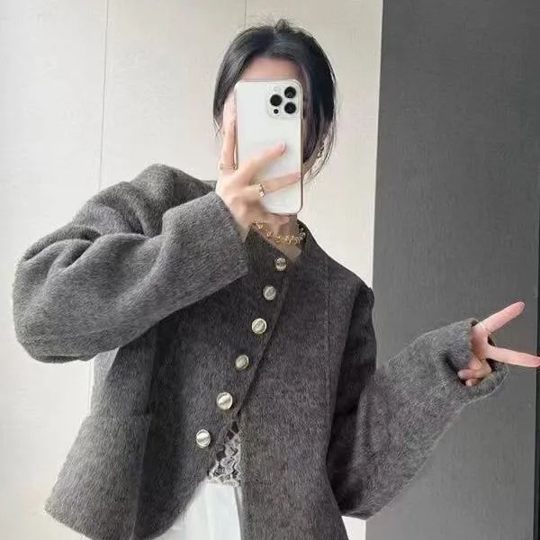 Women Wool Coat Single Breasted Round Neck Design Fashion Winter Trench Jacket