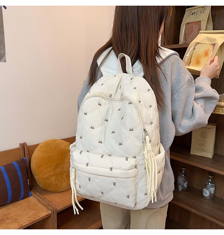 Korean-style Large Capacity Backpack with Cute Bow Embroidery for Female College Students