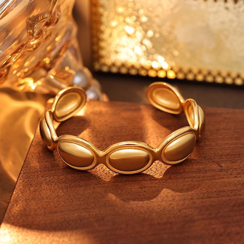 Banyan Tree S925 Silver Oval Bracelet - Women's Fashionable Statement Jewelry Gift