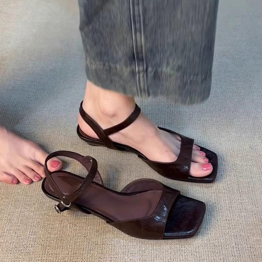 Soft leather version~ French temperament sandals women's spring new niche retro high heels with thick heels Roman shoes