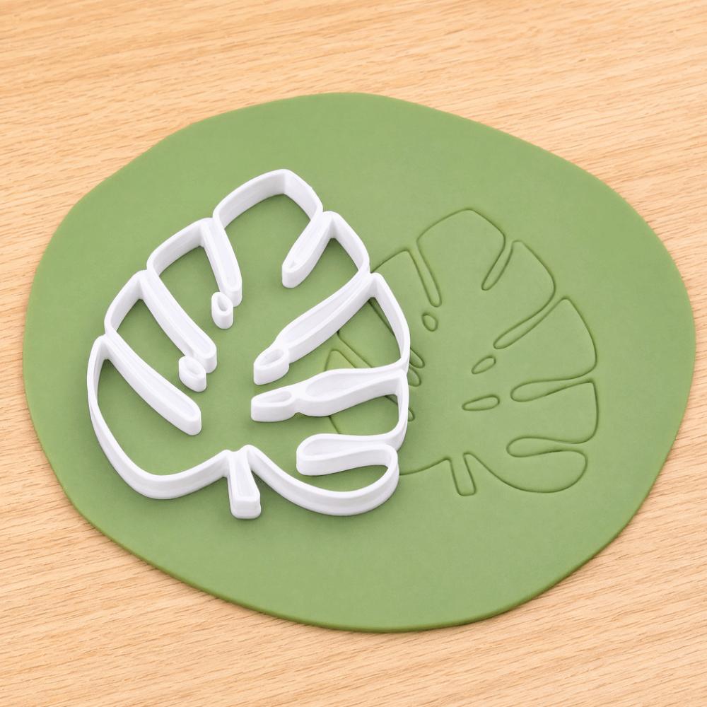 4PCS Non-Stick Cookie Cutters Leaf Cutting Mold Compact Fondant Cutters Cake Decorating
