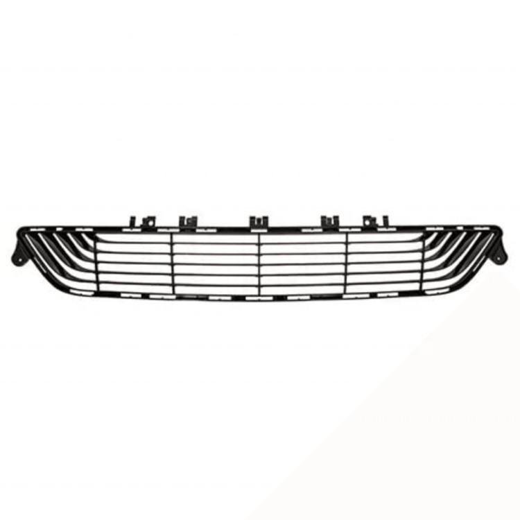 LR017330: Compatible with Land Rover Range Rover Vogue front bumper.
