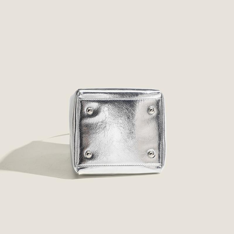 New Fashion Versatile Handbag