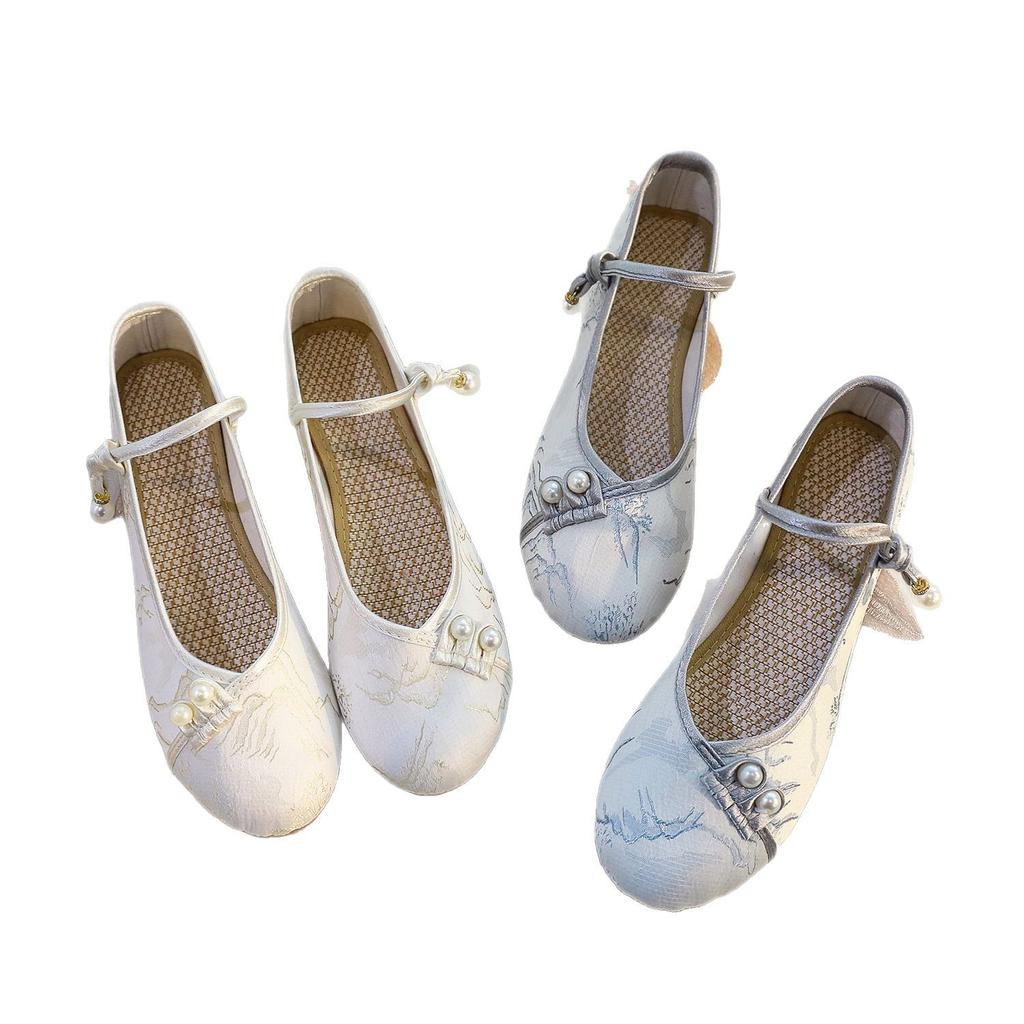 Ruo Shi, der neue Blockabsatz wird mit Cheongsam, neuen chinesischen Hanfu-Schuhen, vielseitigen Ethno-Stil-Einzelschuhen, bestickten Schuhen kombiniert.