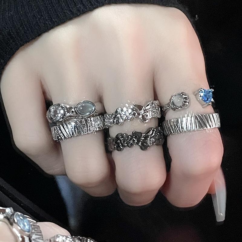Niche Design Sense Dark Wind Personality Open Ring French Stacking High-End Index Finger Ring Female Punk Jewelry