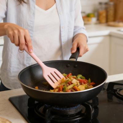 5 sztuk Silikonowe Akcesoria Kuchenne Klips do Żywności Trzepaczka Łyżka Skrobak Szpatułka Zestaw Bezwonny Odporny na Ciepło Elastyczny Silikon Nieprzywierający Narzędzia do Gotowania Pieczenia dla Domu