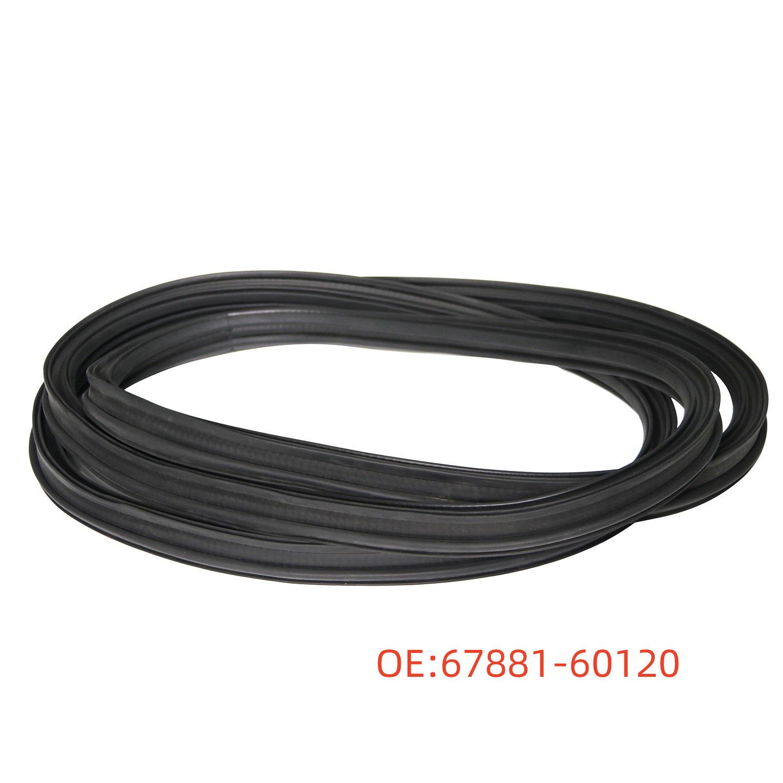 Резиновая полоска на дверь багажника Toyota Land Cruiser 2007-2021 67881-60120 67881-60120