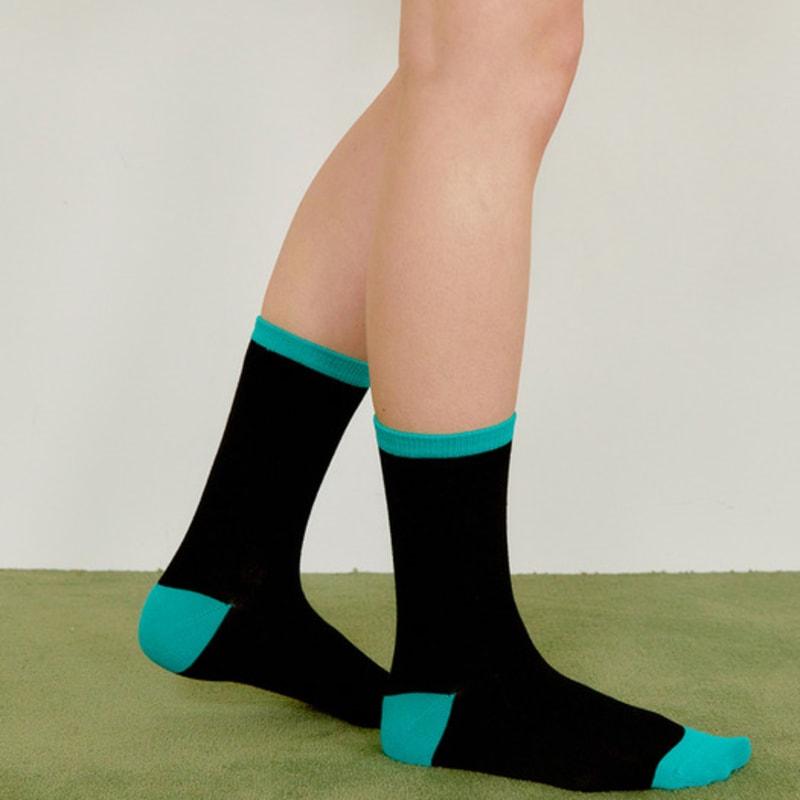 MONTH IN MONTH OUT color match_black&green