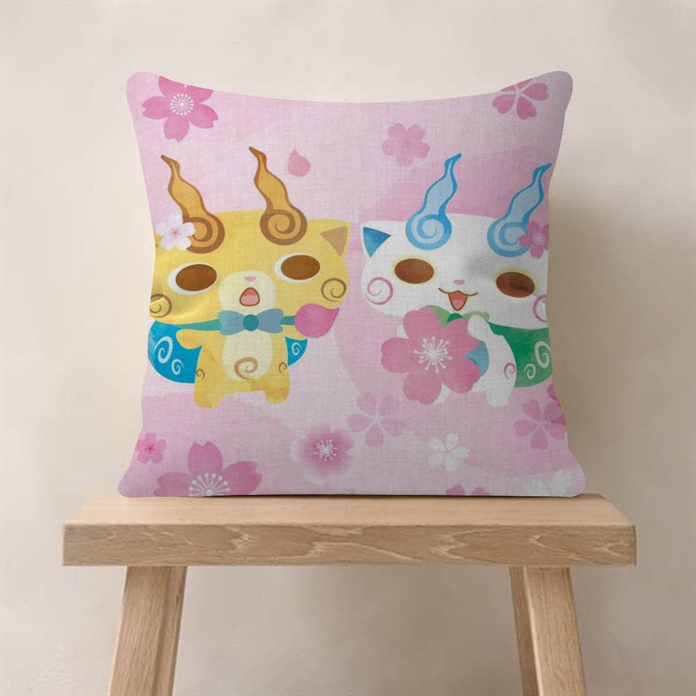 Anime Yokai Cute Watch   Maple Design Cushion Cover Happy Autumn Harvest decor Holiday Decorati Pillow Cover