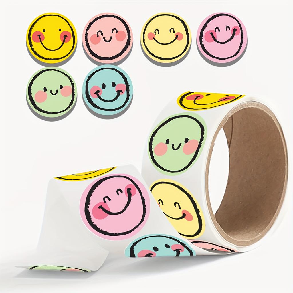 500 buc Etichete de Hârtie Colorate cu Față Zâmbitoare - Rotunde, Culori Asortate (Galben, Roz, Verde, Albastru, Violet) pentru Profesori, Părinți
