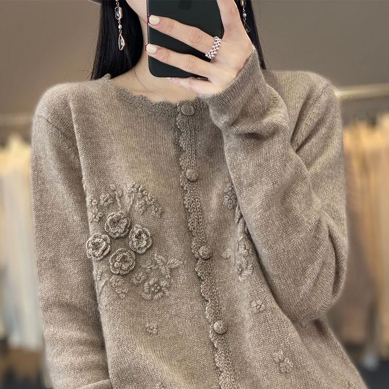 2026 Autumn Winter Women’s Loose Knit Cashmere Cardigan – Round Neck Lace Jacquard Wool Sweater Coat.