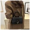 Women’s Crocodile Pattern Crossbody Shoulder Bag Fashion Textured Handbag Stylish Small Square Bag