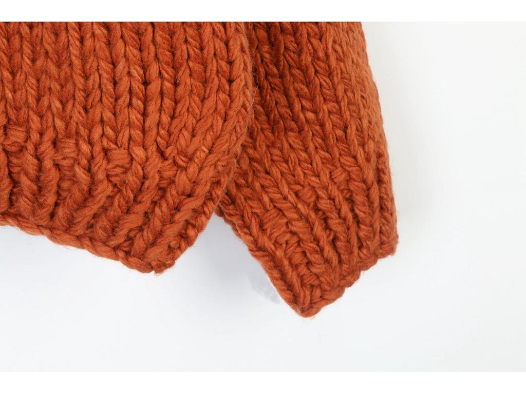 Women's Floral Round Neck Long Sleeve Cable Knit Cardigan