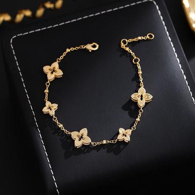 Classic Floral Diamond Four-leaf Clover Bracelet with Openwork Cross Flower Design