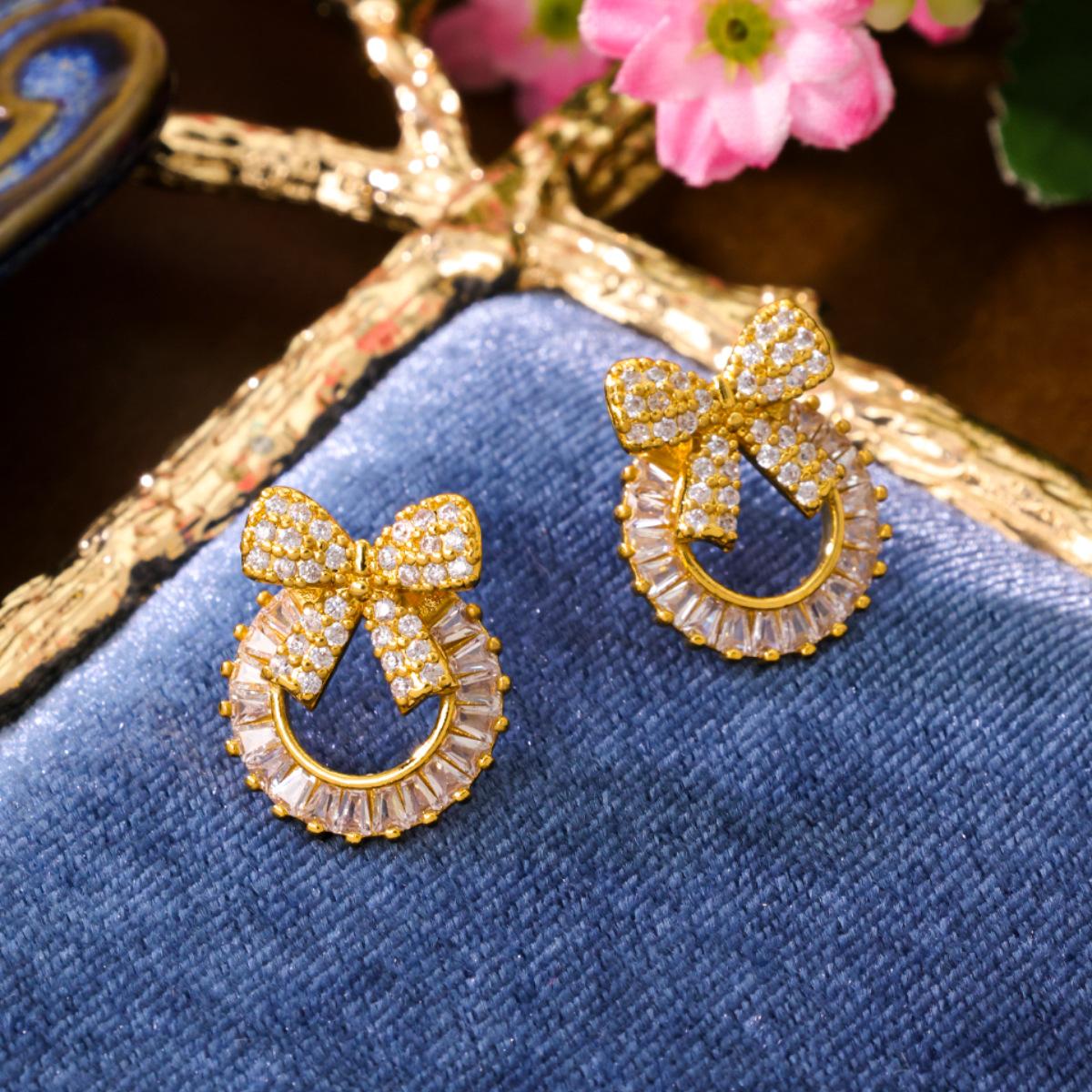 Earrings Women Cross-border Fashion Zircon Heart Simple Niche Temperament Versatile Accessories