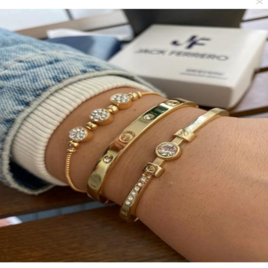 Women's Original 3 Pcs Bracelet Set Color Doesn't Discard Gift Packed