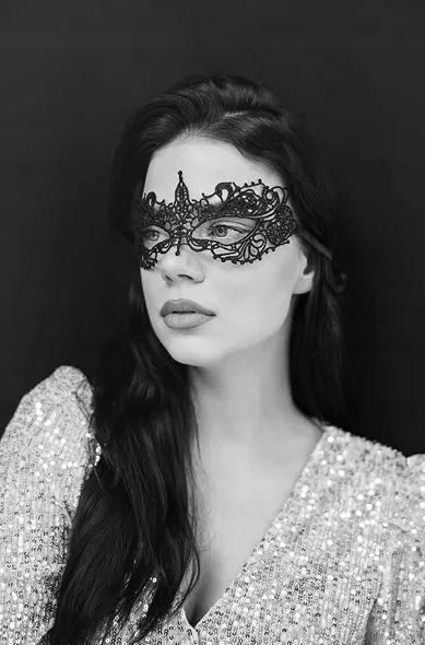 Venetian Eye Mask Black Lace Elegant Carnival Hen Party Retro
