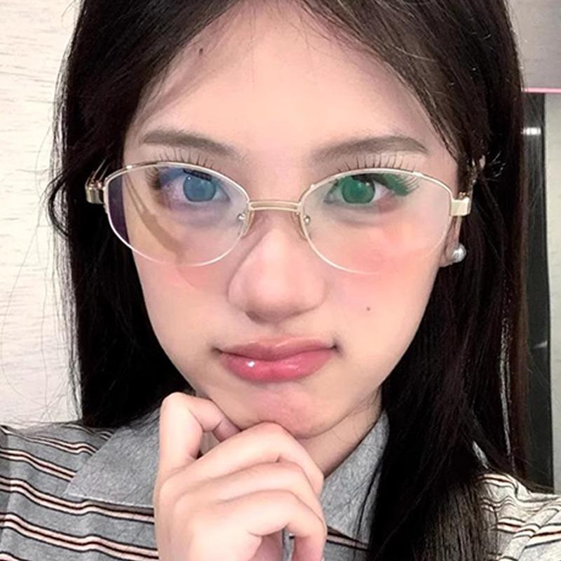 Fashion Japanese Small Oval Half Frame Glasses Frame for Women Men Metal Blue Light Blocking Glasses Retro Reading Eyeglasses