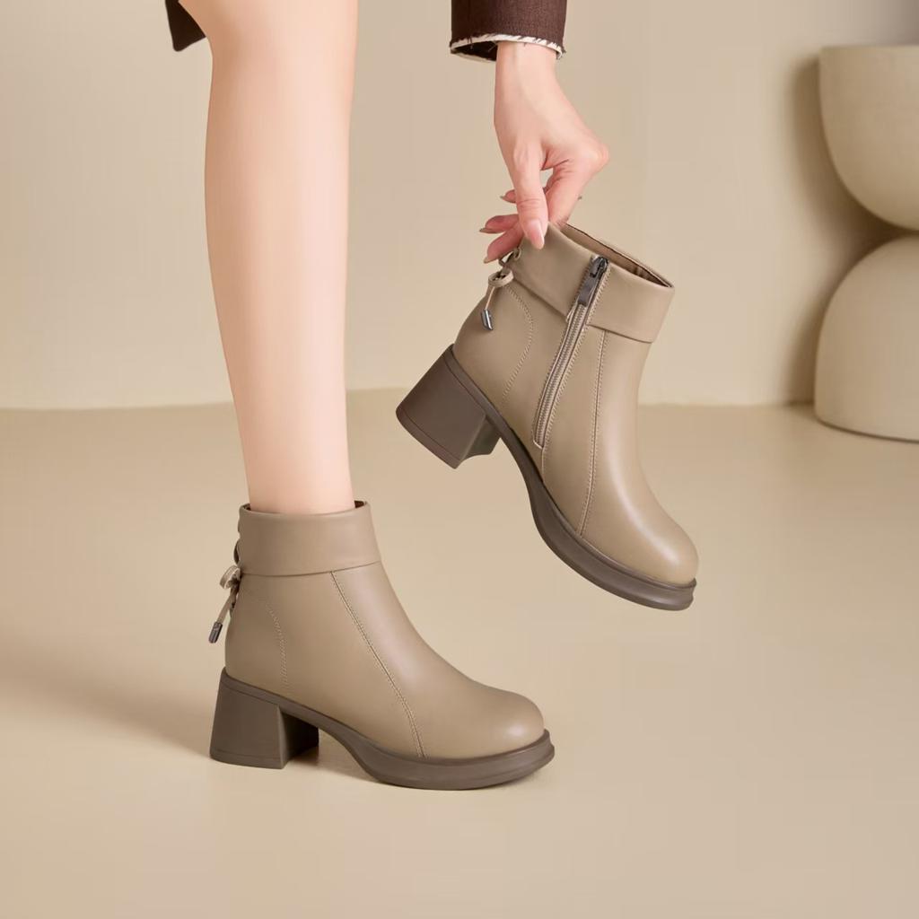 Coarse heel versatile short boots women's 2025 new boots autumn and winter Martin boots leather round head high heels women's shoes
