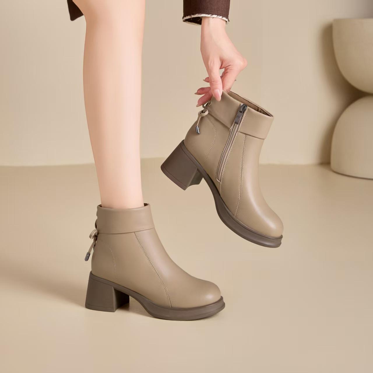 

Новый стиль массивных и универсальных ботильонов, женская обувь на высоком каблуке с круглым носком 40 бежевый