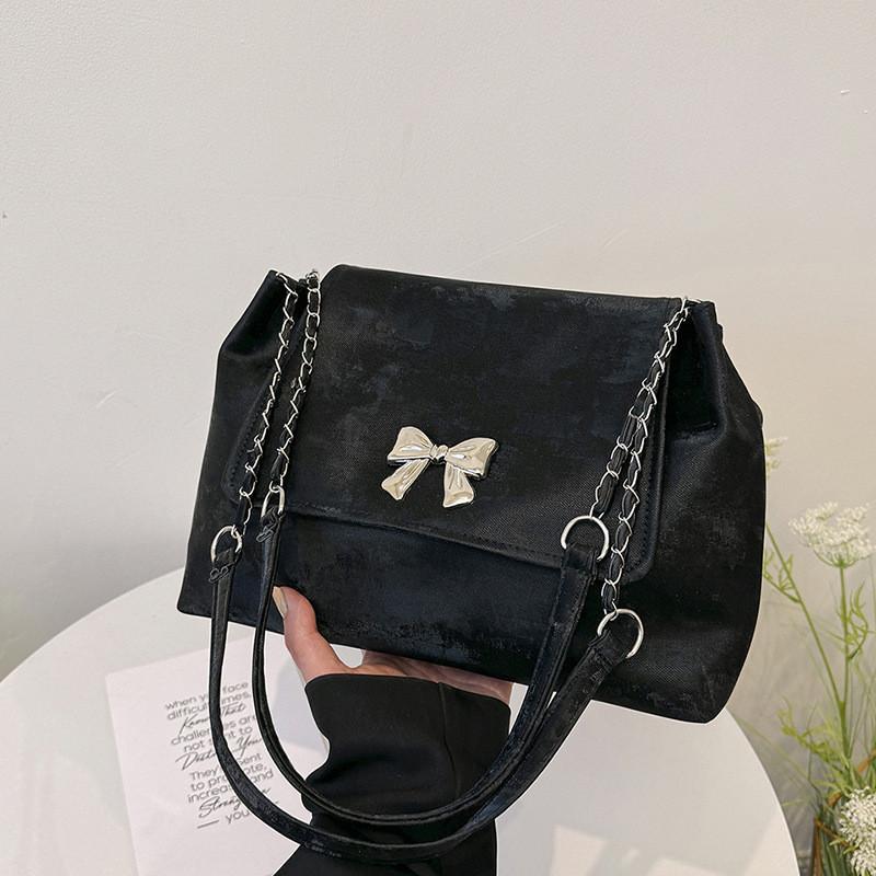 Large Capacity Solid Color Women's Bag 2024 Summer Bow Simple Fashion Commuter Chain Shoulder Bag Women