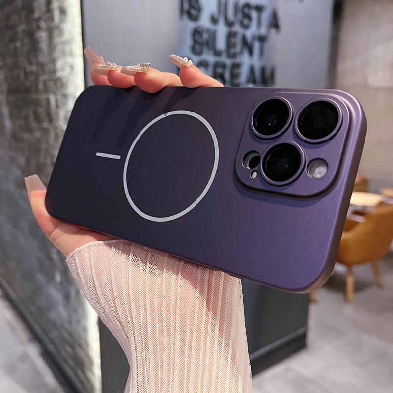 Applicable to iphone16 matte fine magnetic mobile phone case Apple 15ProMax all-inclusive hard case 14 anti-drop protective case
