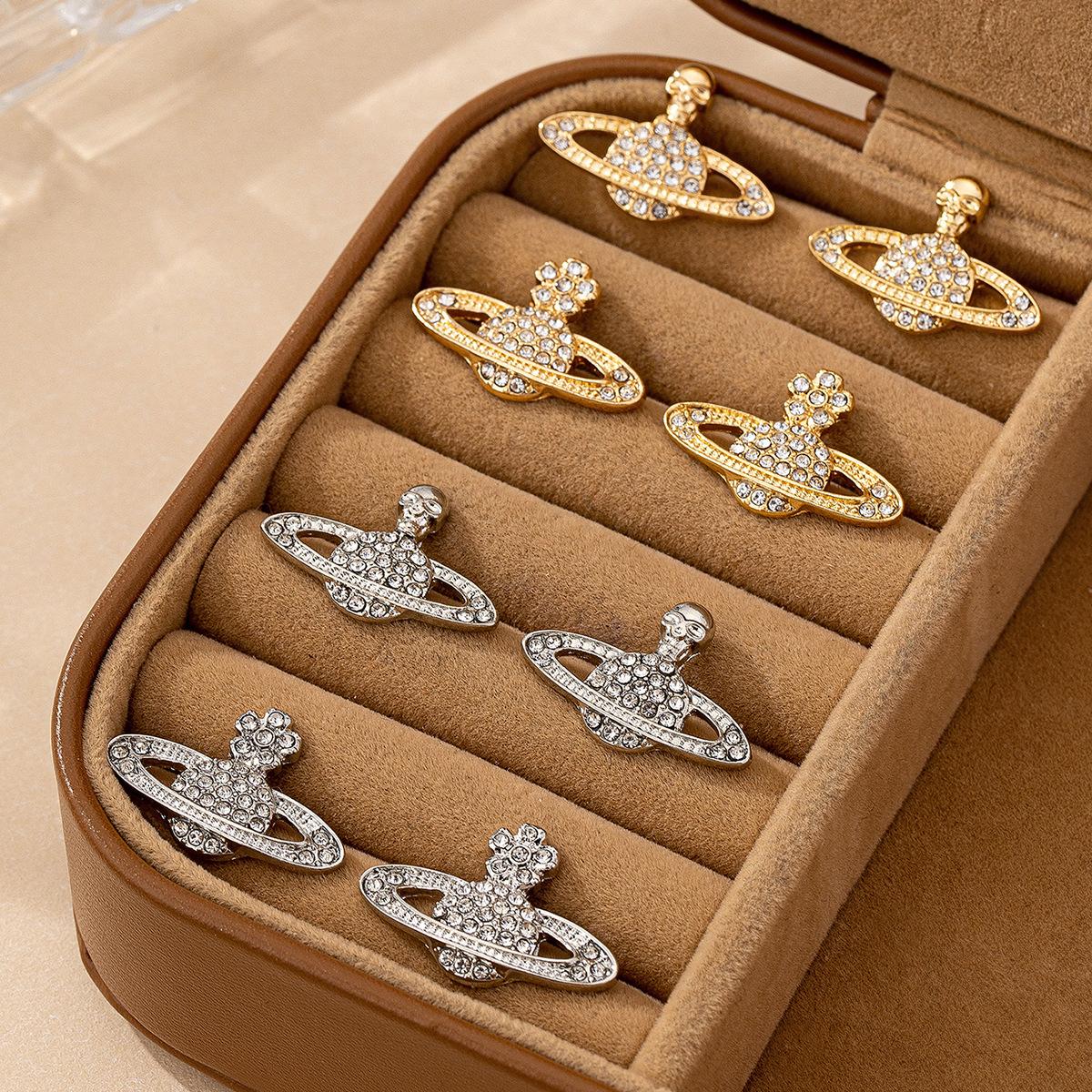 

Kshmir Popular Saturn earrings simple fashion design exquisite retro female hot girls high-end jewelry accessories