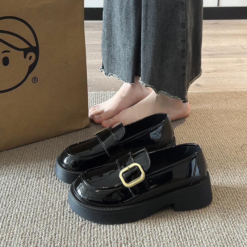 

Платформа Лоферы в британском стиле женские 2025 весна и осень новые Мэри Джейн на одном ремешке маленькие кожаные туфли jk униформа одинарные туфли 40