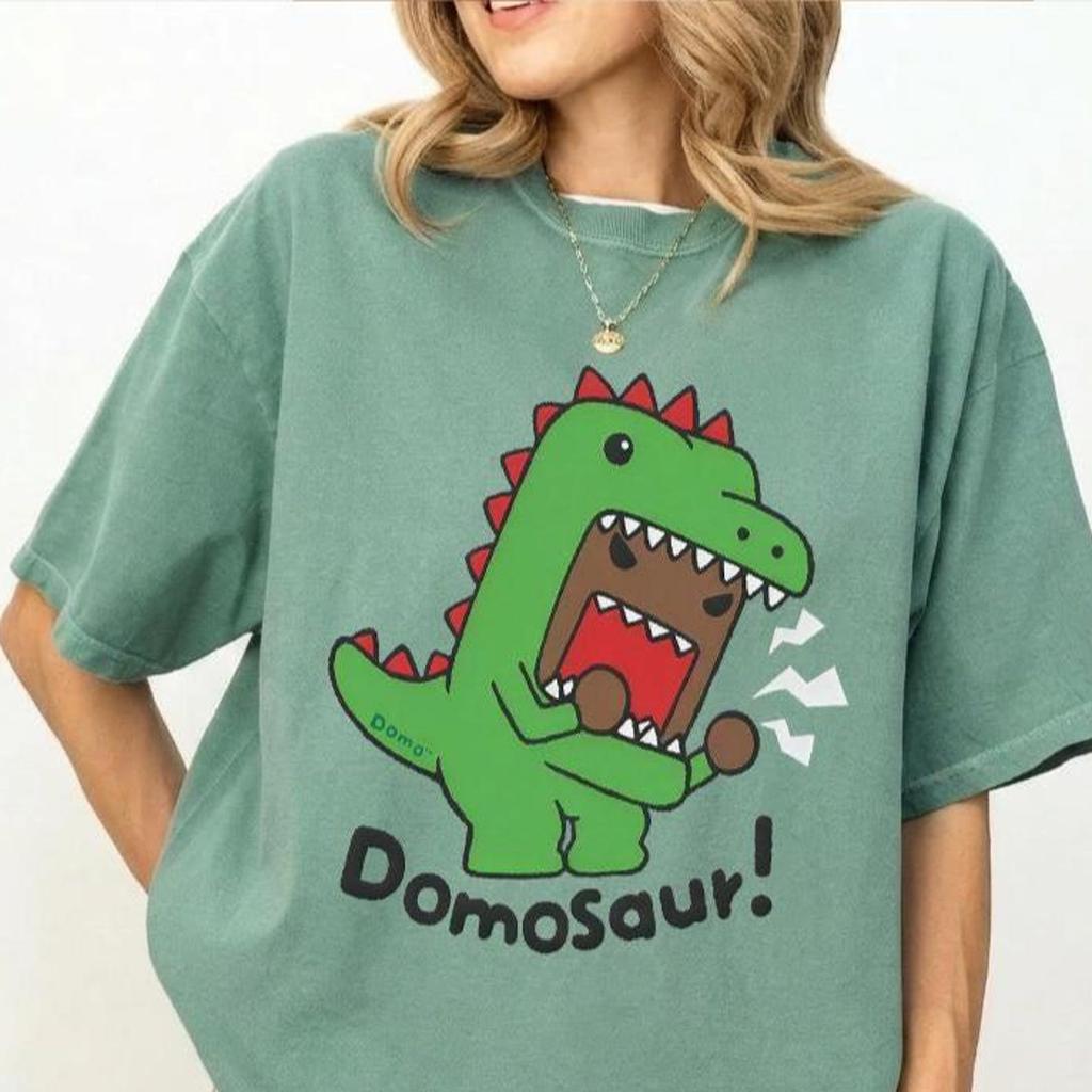 Comfort Colors DomoSaur Shirt, Domo Kun T-Shirt, Dinosaurier T-Shirt, Japanisches Kawaii Y2K Geschenk