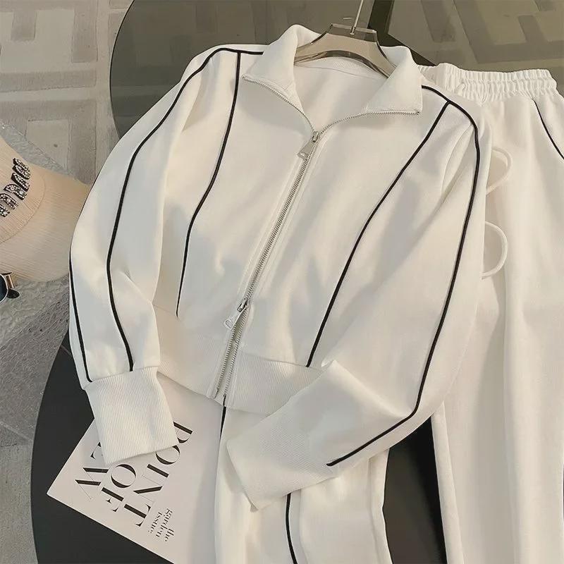 Herbst Damen Trendy Streetwear: Zweiteiliges Set aus Sweatshirt mit Reißverschluss und Hose mit weitem Bein, altersbeständig und vielseitig.