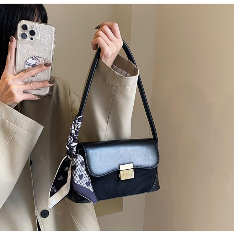 French Fashion Retro Underarm Bag Suede Simple Women's New High-Grade Texture Single Shoulder Bag Casual Small Square Bag