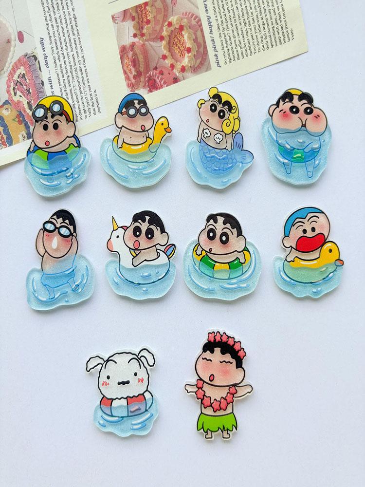 10Pcsset Cartoon Crayon Shin-Chan Acrylic Brooches Kawaii Cute Girl Heart Cute Brooch Badge Diy Jewelry Pins Hair Trinket