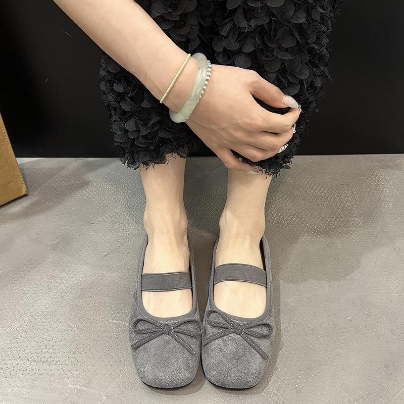 Fashion lightweight retro ballet style shallow mouth single shoes women's 2025 new spring and autumn skirt French Mary Jane shoes