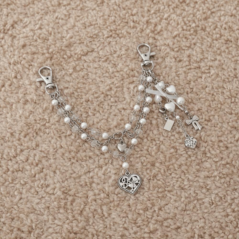 Sweet Acrylic Bag Chain Heart Beaded Keychain Y2K Style Imitation Pearl Accessories  School
