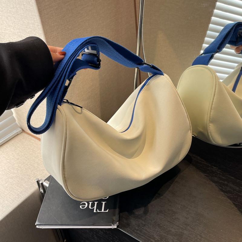 Waterproof Oxford Cloth Large Capacity Dumpling Bag Crossbody Bag Women  Style Versatile Casual Sports Style Shoulder Bag