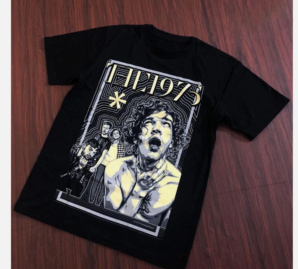 

Vintage In Concert The 1975 Band Shirt Short Sleeve Black Unisex S5XL ZL660 Unisex T-Shirt S