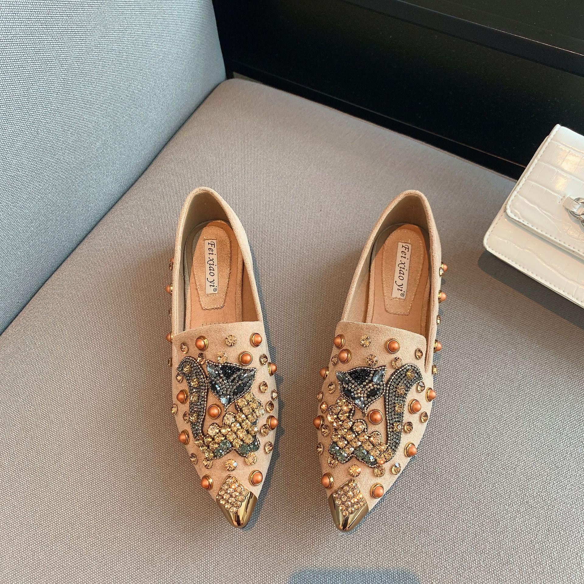 

Большой размер Увеличение внутренней высоты Клепка Стразы Универсальные балетки 43 хаки