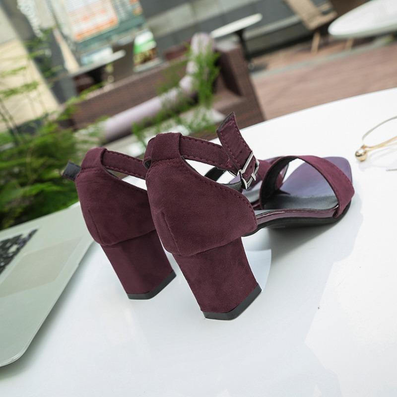 Women's  Summer Fashion Sandals Medium High Heel Outdoor Sandalias Elegant Wedding Shoes Bridal Plus Size 34-40 Buckle Strap
