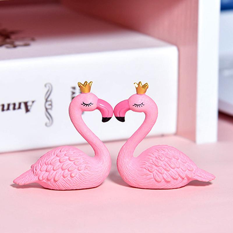 Pink Resin Flamingo Figure Wear King Queen Crown Home Ornament Wedding Gift