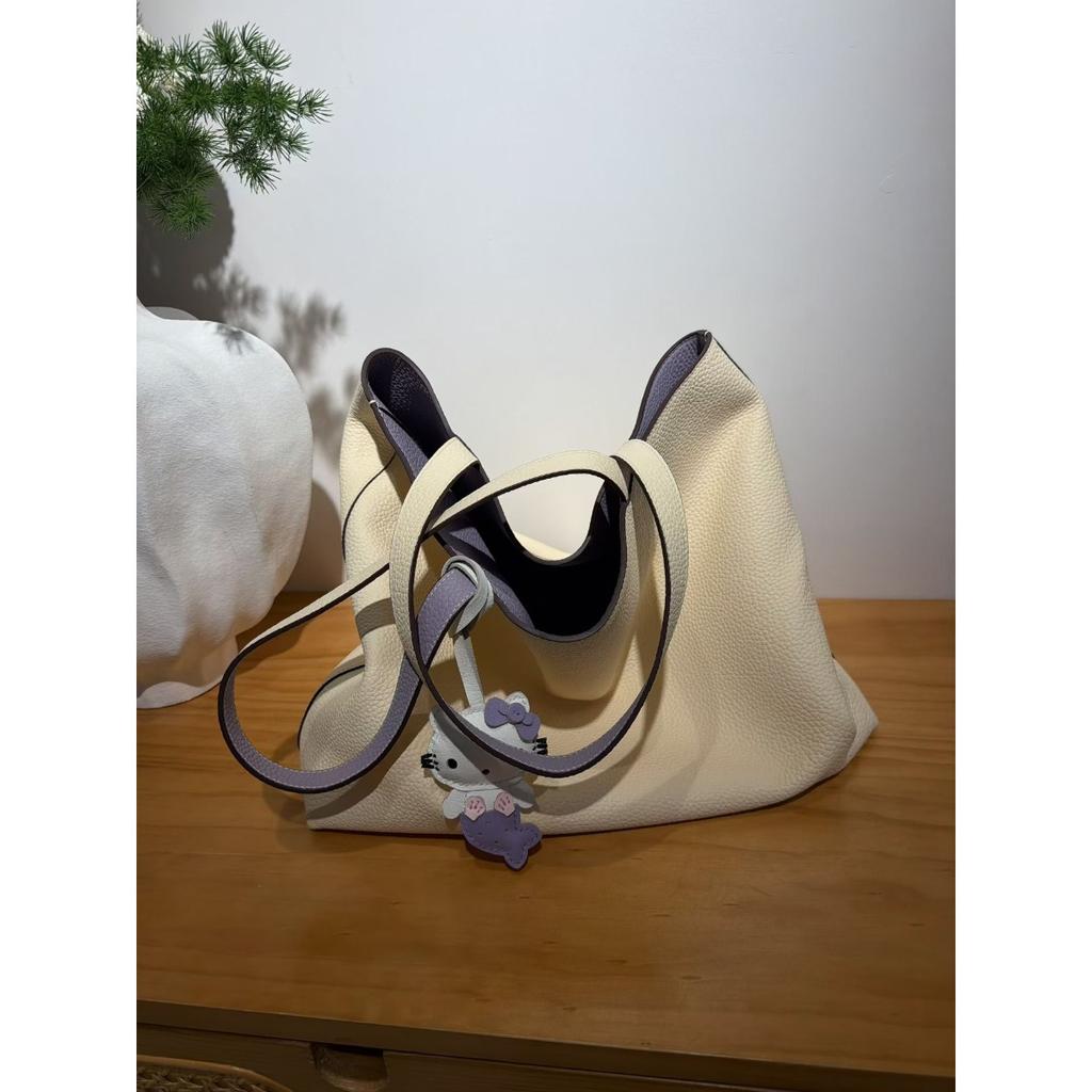 Premium Texture Double-sided Bag TC First-layer Cowhide 2026 New Women's Commuting Design Temperament Light Luxury