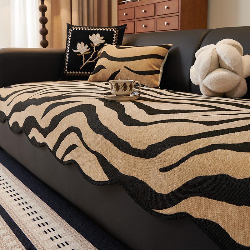 New Sofa Cushion Light Luxury High Sense Simple Modern Non-Slip Seat Cushion Four Seasons Universal Chenille Cover Towel