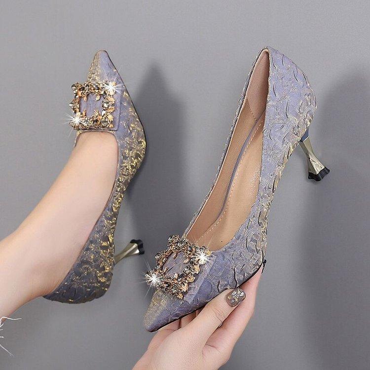 Xiaoxiangfeng Koreanische Version von Strass-Viereckschnalle High Heels, Frühling 2025 neue spitze Damenschuhe Temperament professionelle Einzel Schuhe Frauen
