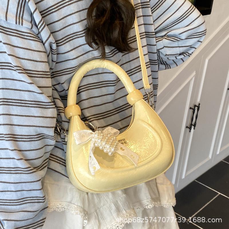 Premium Sense Niche Bag Women's 2025 New Spring and Summer Versatile Messenger Bag Exquisite Mini Small Bag Half-moon Bag