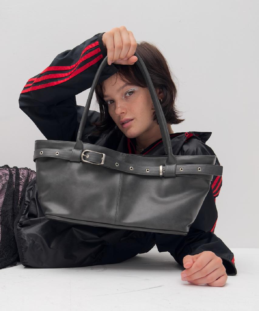 Yeomim Belted Boat Bag (Charcoal)